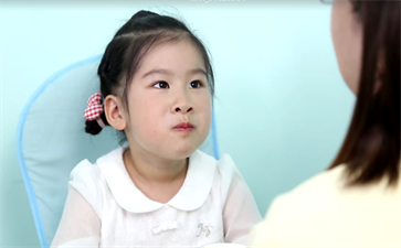 如何把握0-3歲兒童語言發(fā)育的黃金期？